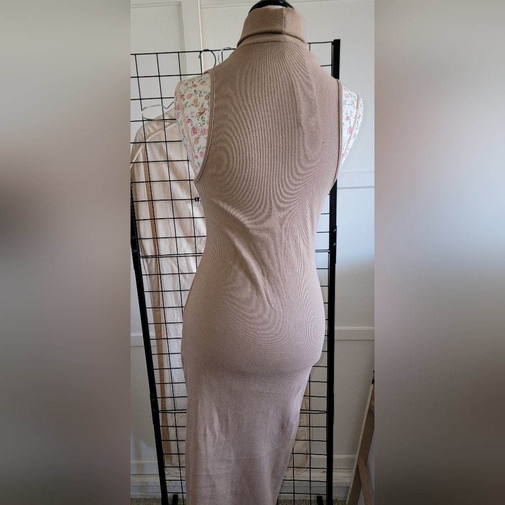 Nwt ZARA Ribbed Tan Dress Size Medium - Picture 4 of 7
